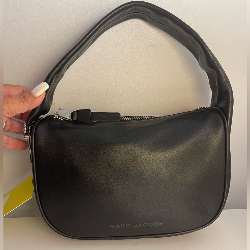 NWTs! Marc Jacobs The Pushlock Mini Hobo Bag
